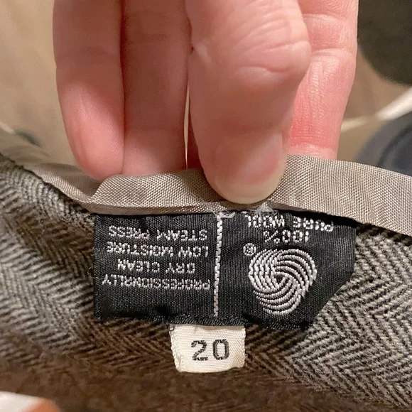 Jacques size 20 suit jacket for ladies - Picture 8 of 12